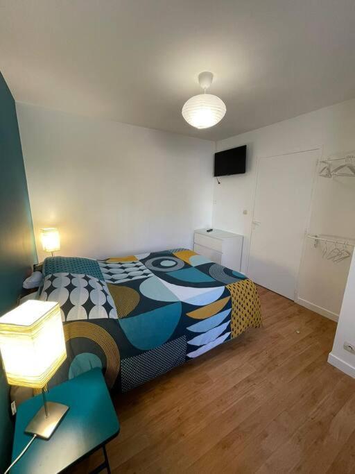 Maisonette Parking Prive Gratuit Doué-la-Fontaine Eksteriør bilde