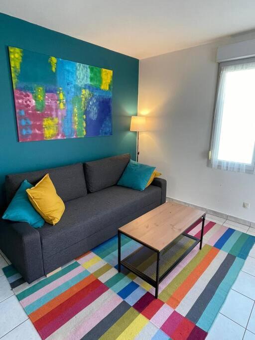 Maisonette Parking Prive Gratuit Doué-la-Fontaine Eksteriør bilde